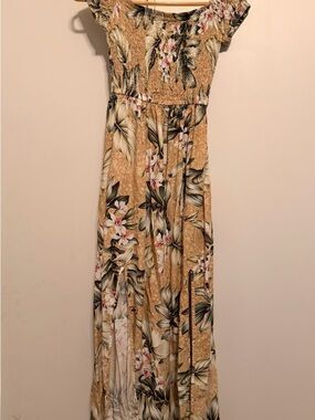 Off-Shoulder Maxi Dress